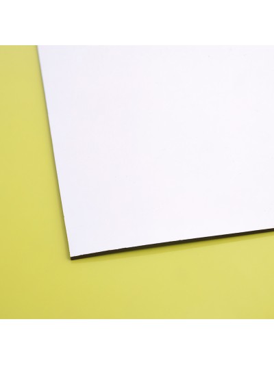 Pizarra Iman Pvc Blanca 210x305x1 mm.