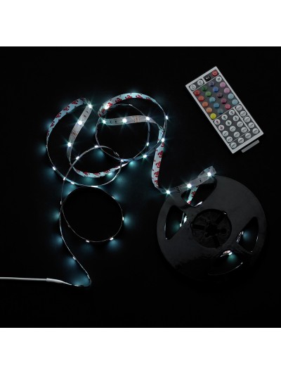 Tira Led Multicolor Rgb Con Mando Adhesiva Con 150 Leds 36 W 12 V. 850 Lumenes Luz Multicolor IP 20 5 Metros