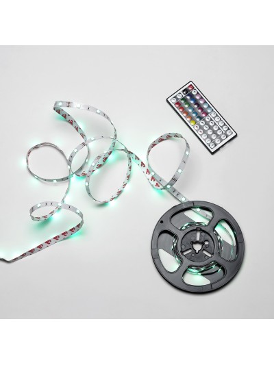 Tira Led Multicolor Rgb Con Mando Adhesiva Con 150 Leds 36 W 12 V. 850 Lumenes Luz Multicolor IP 20 5 Metros