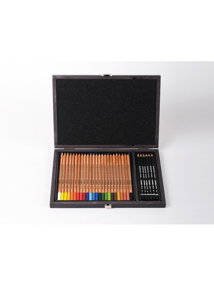 Lapices de colores lyra rembrandt polycolor 30 colores surtidos en maletin de madera Lapices de colores lyra rembrandt polycolor 30 colores surtidos en maletin de madera