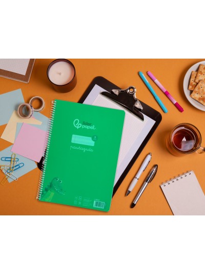 Cuaderno espiral liderpapel din a4 pautaguia tapa plastico 80h 90gr cuadro pautado 3mm con margen color verde