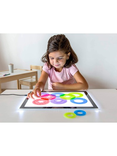 Juego miniland set de 16 aros translucidos y 12 tarjetas de actividades de diferentes tematicas 235x195x80 mm