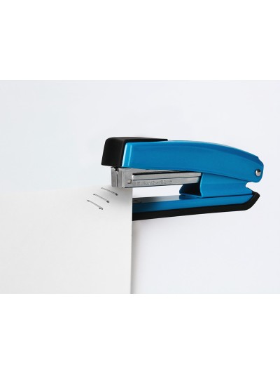 Grapadora q-connect kf02149 metalica azul capacidad 20 hojas