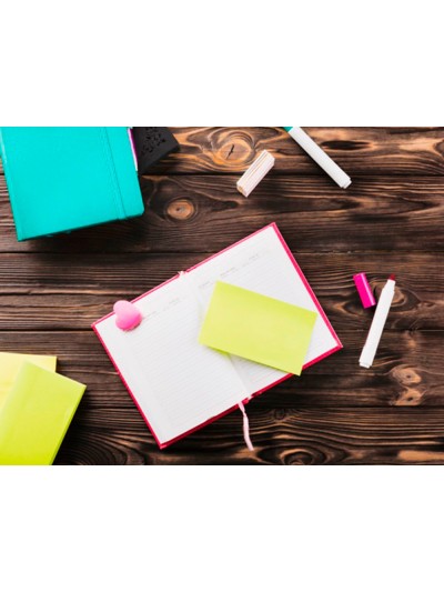 Bloc de notas adhesivas quita y pon q-connect 38x51 mm con 50 hojas fluorescentes pack de 4 unidades