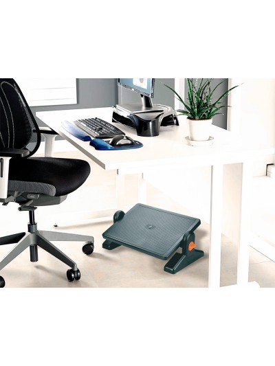 Reposapies plastico ajustable q-connect