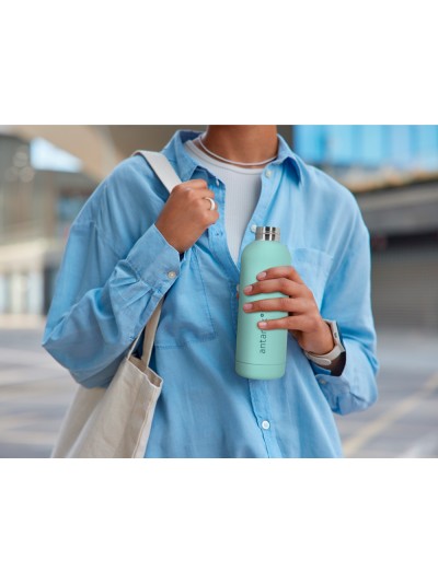 Botella portaliquidos antartik isotermica acero inoxidable libre de bpa color menta 500 ml