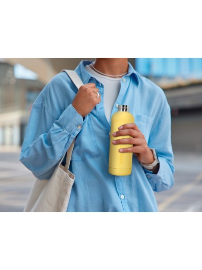 Botella portaliquidos antartik isotermica acero inoxidable libre de bpa color amarillo 500 ml