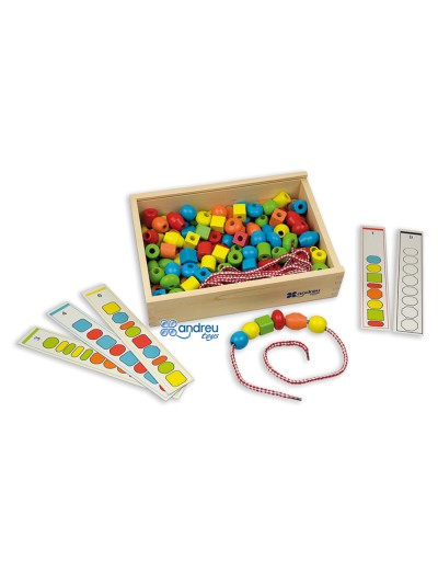 Juego andreutoys formas para ensartar + 10 cordones + 10 plantillas caja de 150 unidades surtidas