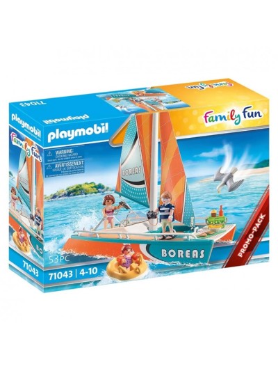 Playmobil family fun catamaran