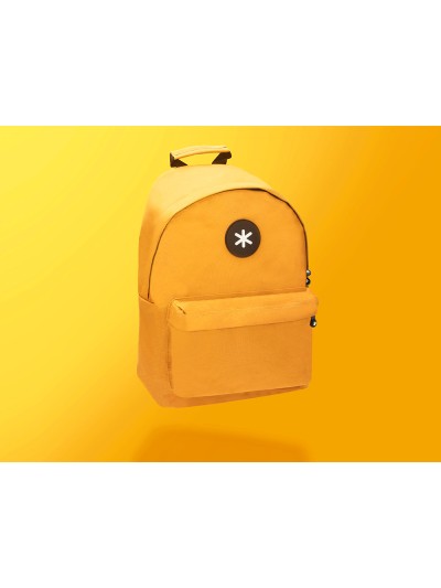 Cartera antartik mochila con asa y bolsillos con cremallera color mostaza 310x160x410 mm