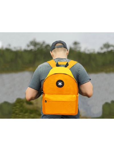 Cartera antartik mochila con asa y bolsillos con cremallera color mostaza 310x160x410 mm