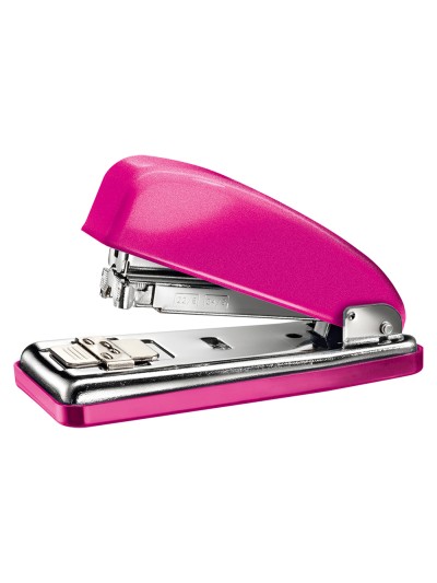 Grapadora petrus 226 classic wow fucsia metalizado capacidad 30 hojas en blister
