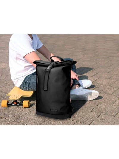 Cartera antartik mochila water proof enrollable diseño casual color negro 480x130x280 mm