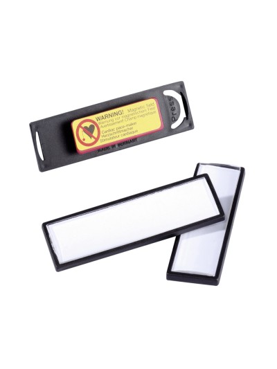 Identificador portanombre durable pvc antiarañazos con iman y efecto lupa color negro 67x17 mm