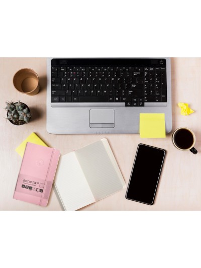 Cuaderno con gomilla antartik notes tapa blanda a6 rayas rosa pastel 100 hojas 80 gr fsc
