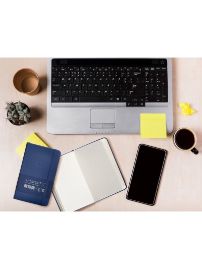 Cuaderno con gomilla antartik notes tapa dura a6 hojas rayas azul marino 100 hojas 80 gr fsc