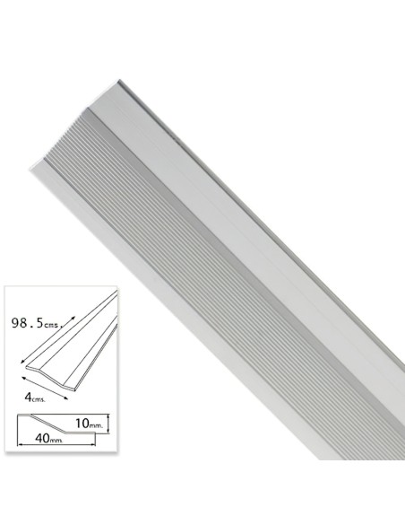 Tapajuntas Adhesivo Para Ceramica Metal Plata   98,5 cm.