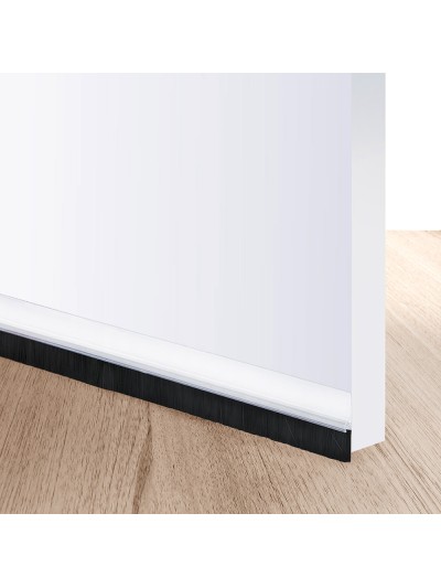 Burlete Pvc Con Cepillo. Para Puertas. Color Blanco 1 Metro